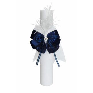 lumanare ornata cu fundita albastra alba